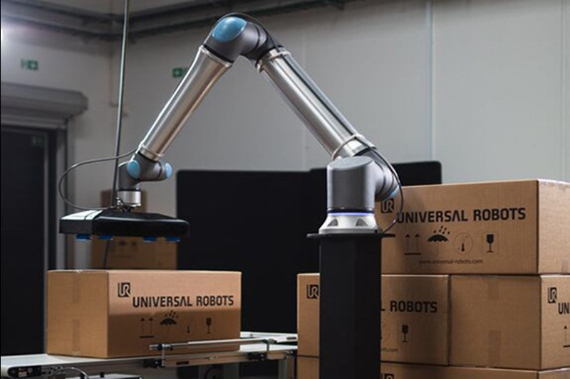 UNIVERSAL ROBOTS LANÇA NOVO COBOT DE 20 KG E TEM A EXPECTATIVA DE REVOLUCIONAR PROCESSOS INDUSTRIAIS EM TODO O MUNDO